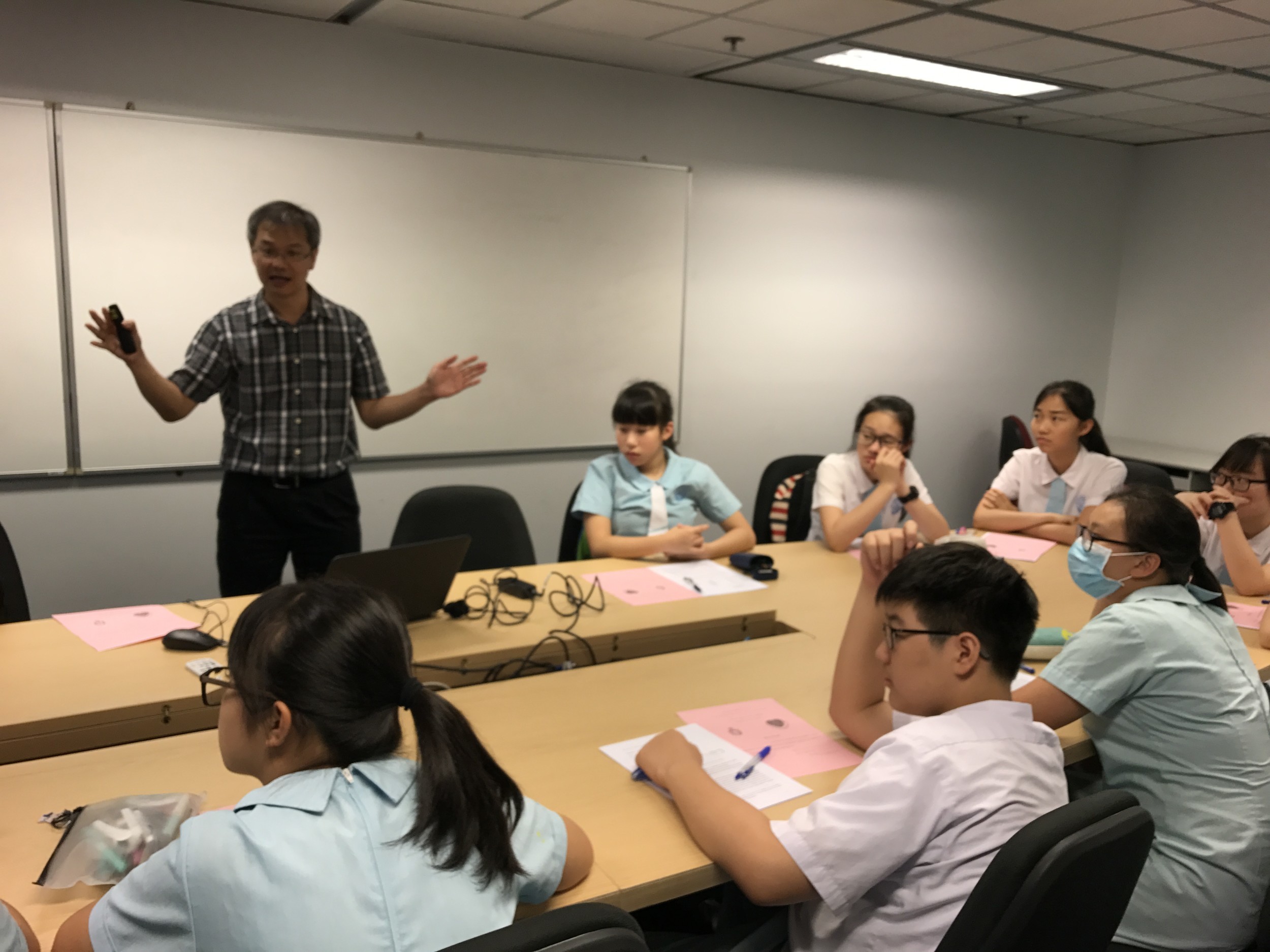 Index of /public/storage/f